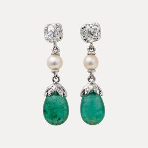 Brincos em ouro e prata, diamantes, perolas e esmeraldas