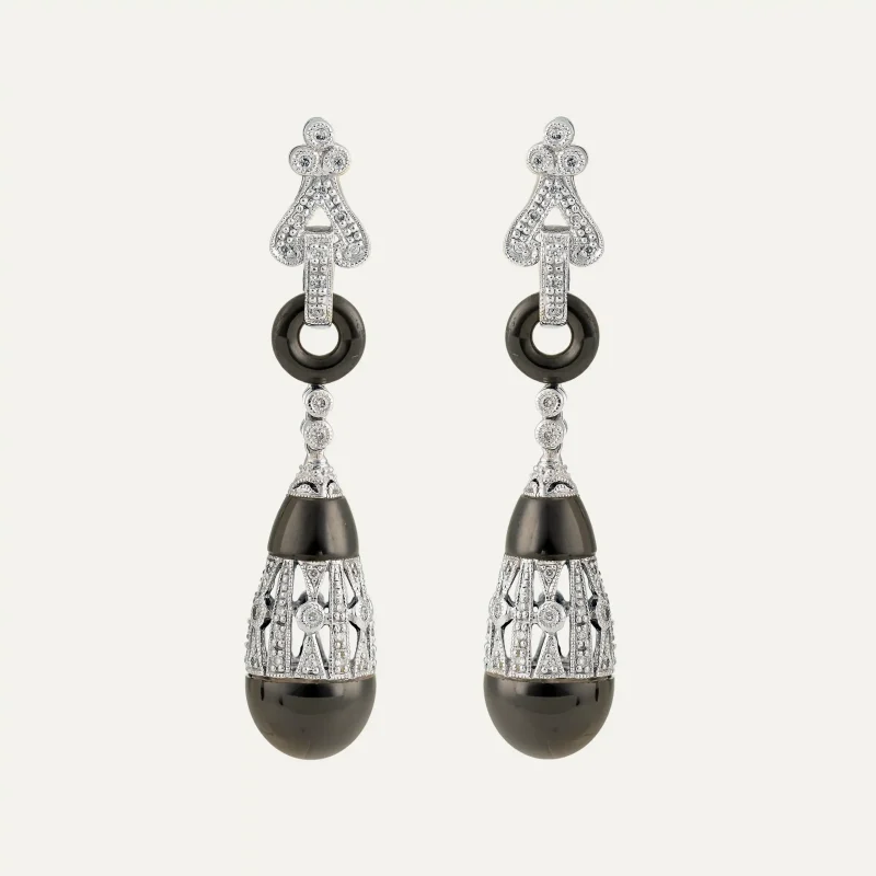 9003185-pendant-earrings-white-gold-onyx-diamonds-alexandra-matias-jewelry-P1 9003185-pendant-earrings-white-gold-onyx-diamonds-alexandra-matias-jewelry-P1
